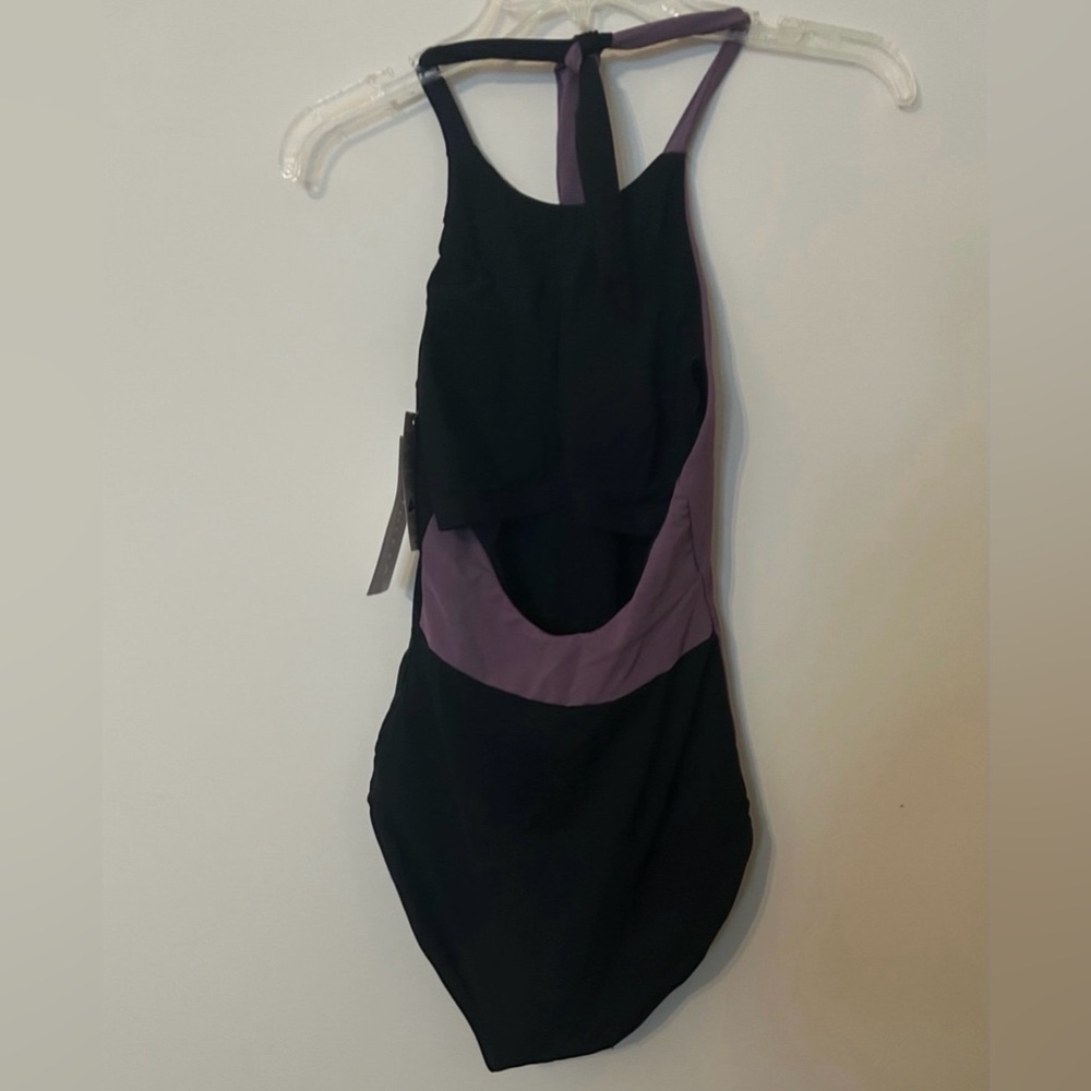 Athleta High-Neck Colorblock One-Piece Swimsuit Size Small Black/ Violet NWT - Picture 4 of 8